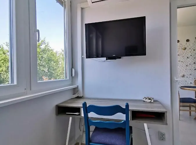 Luna In Biograd Center דירה *
