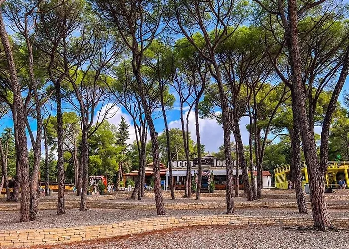Luna In Biograd Center